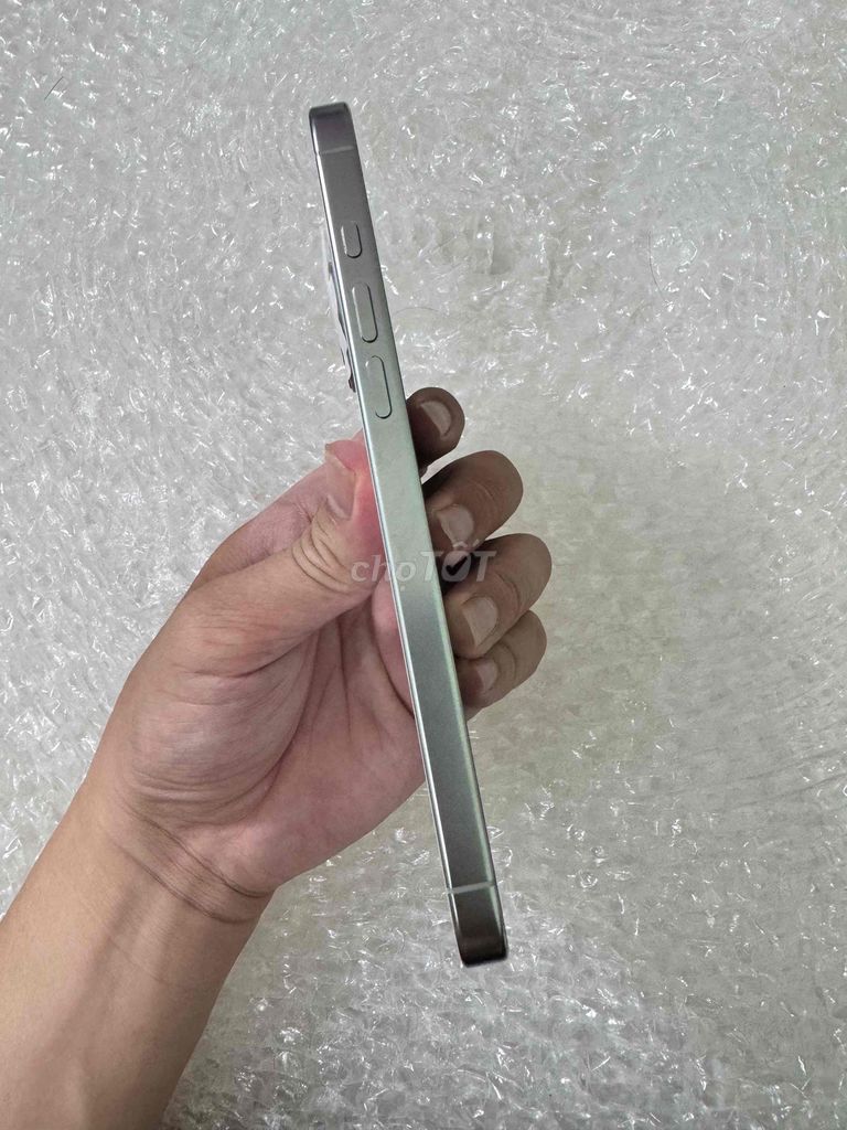 Apple iPhone 16 Pro Max 256GB Trắng Mỹ Đã sử dụng. Mua bán Điện thoại tại Quận Cầu Giấy Hà Nội được đăng bởi le minh vuong hình 1