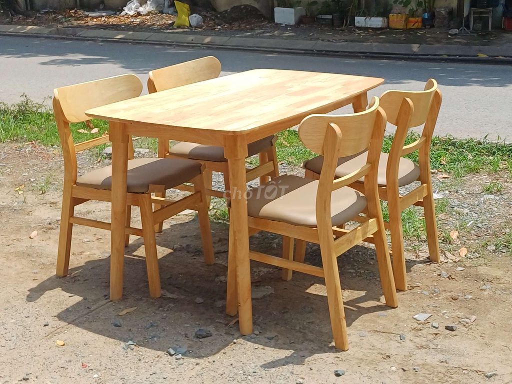 Bộ bàn ăn Mango Gỗ cao su Vàng gỗ 4 ghế. Mua bán Bàn ghế tại Thành phố Thủ Đức Tp Hồ Chí Minh được đăng bởi Nội Thất Vương Trần hình 1