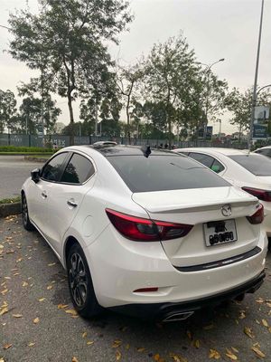 Mazda 2 2016 2.0L AT Trắng Đẹp