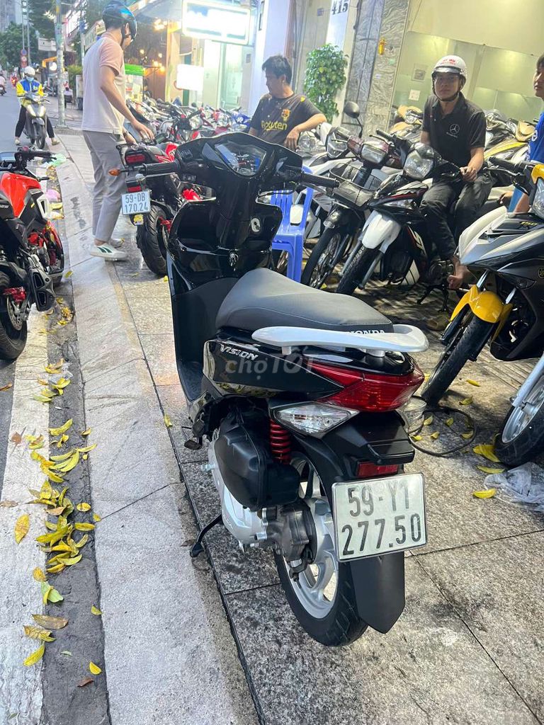 Honda vision 2014 mới 90% biển số thành phố. Mua bán Xe máy tại Quận Tân Phú Tp Hồ Chí Minh được đăng bởi Tuanduy hình 5