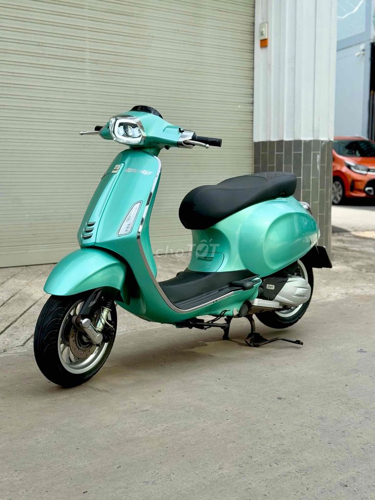 Vespa Sprint 125 full led kiểng 2018 Bstp 9 chủ. Mua bán Xe máy tại Quận Bình Tân Tp Hồ Chí Minh được đăng bởi Hoàng Tuấn hình 2