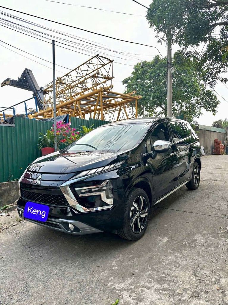 Mitsubishi Xpander 2022 AT Premium - 680000 km