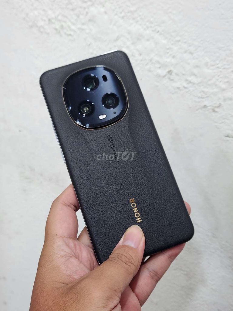 Honor Magic 5 Ultimate 16/512GB Đen. Mua bán Điện thoại tại Quận Hoàng Mai Hà Nội được đăng bởi Nguyễn Ngọc Huy hình 1