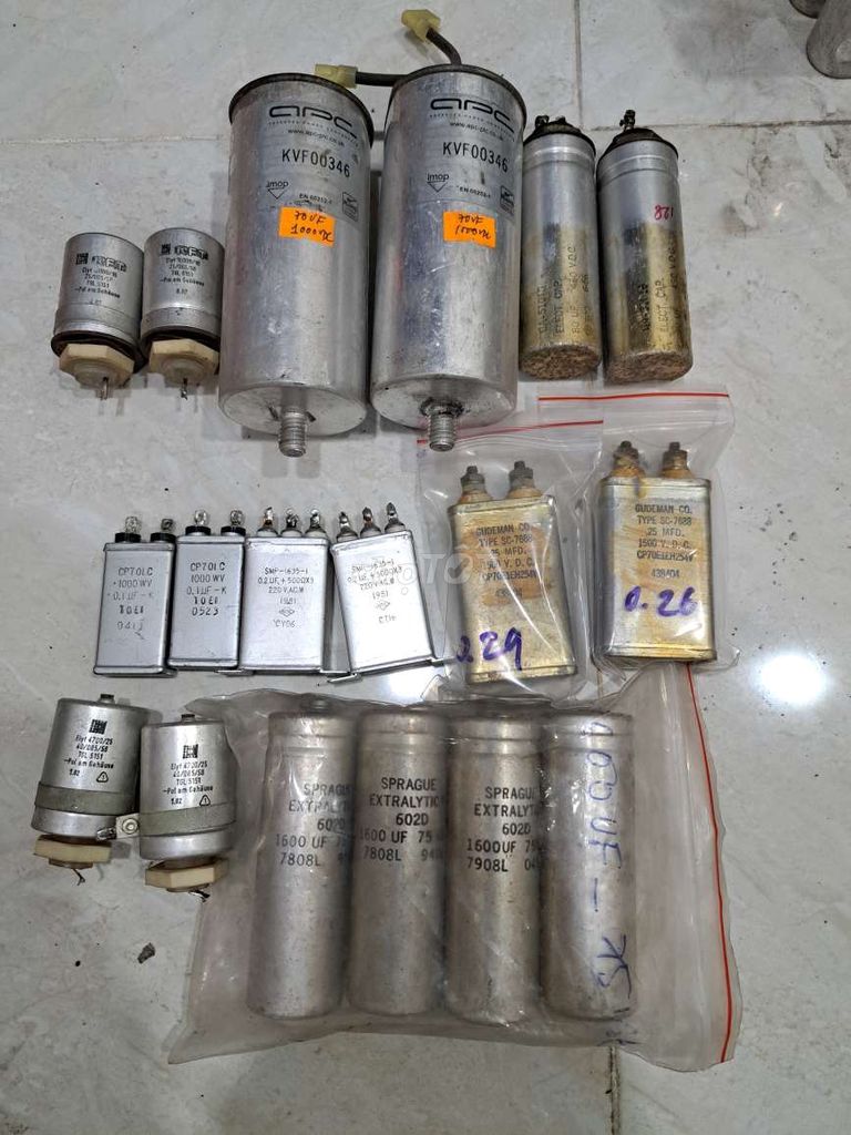 Tụ dầu Audio các loại. Mua bán Tivi, Âm thanh tại Thành phố Biên Hòa Đồng Nai được đăng bởi Phạm nguyên Tuy hình 2