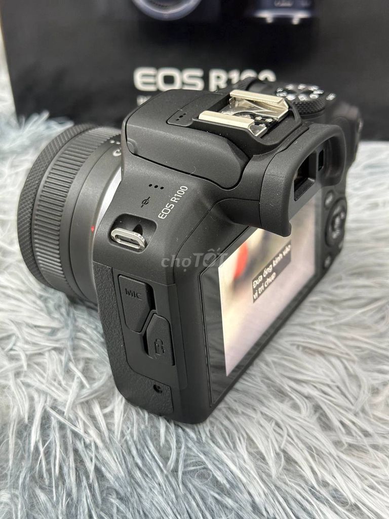 Máy ảnh Canon R100 Đen. Mua bán Máy ảnh, Máy quay tại Quận 5 Tp Hồ Chí Minh được đăng bởi Kim Ngọc hình 1