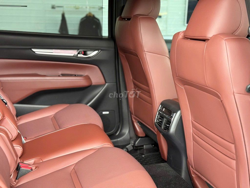 MAZDA CX8 - ƯU ĐÃI GIẢM TIỀN MẶT - HỖ TRỢ BHVC XE. Mua bán Ô tô tại Quận Tân Phú Tp Hồ Chí Minh được đăng bởi ĐẠI LÝ MAZDA KIA HCM hình 8