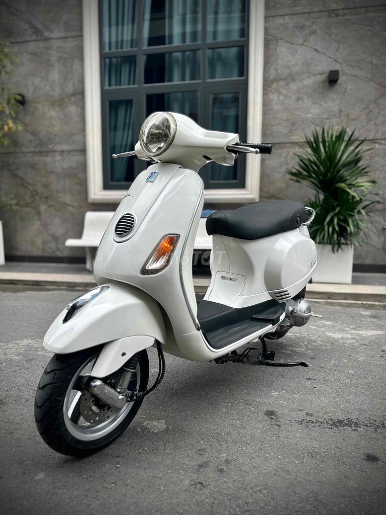 🌈Piaggio Vespa Lx 125 Bstp Chất Xe Zin Siêu Cọp. Mua bán Xe máy tại Quận Gò Vấp Tp Hồ Chí Minh được đăng bởi Xe Máy Hiệp Phát hình 2