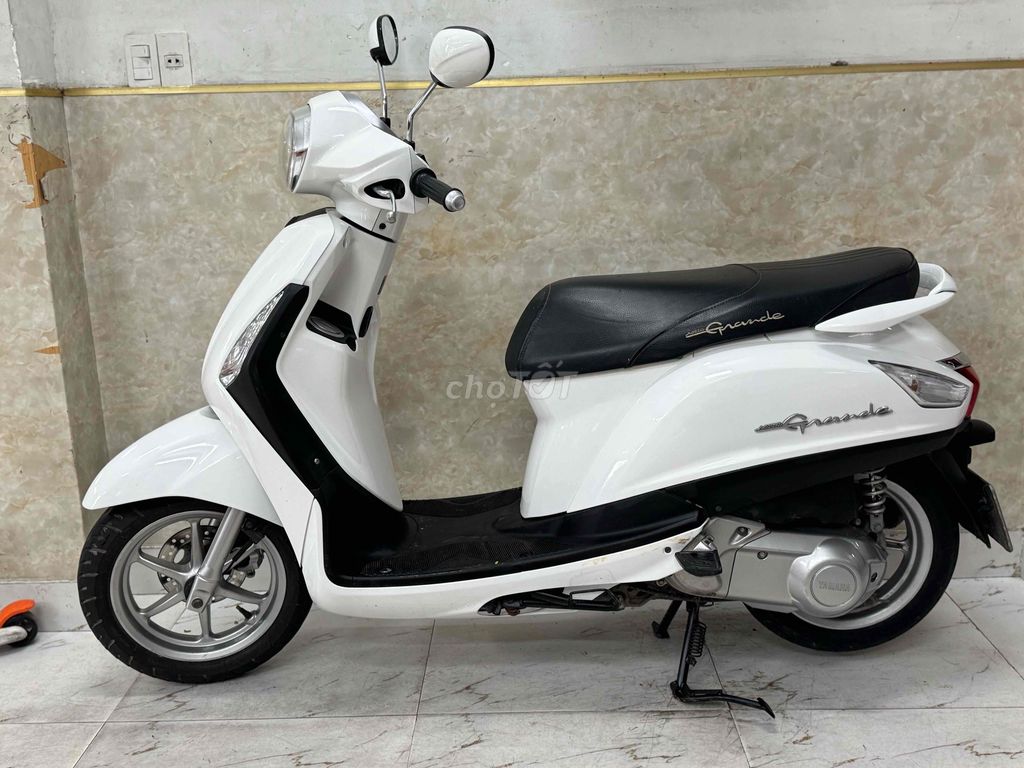 Gremđe màu trắng mới keng 43D1-577.45. Mua bán Xe máy tại Quận Sơn Trà Đà Nẵng được đăng bởi Minh Dũng bán trả góp 136 vân đồn  hình 6