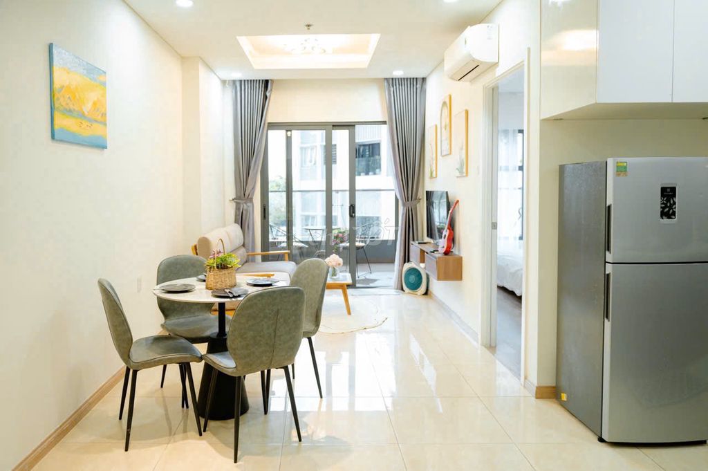 Spacious 2-bedroom Monarchy apartment by the Dragon Bridge — photo 6