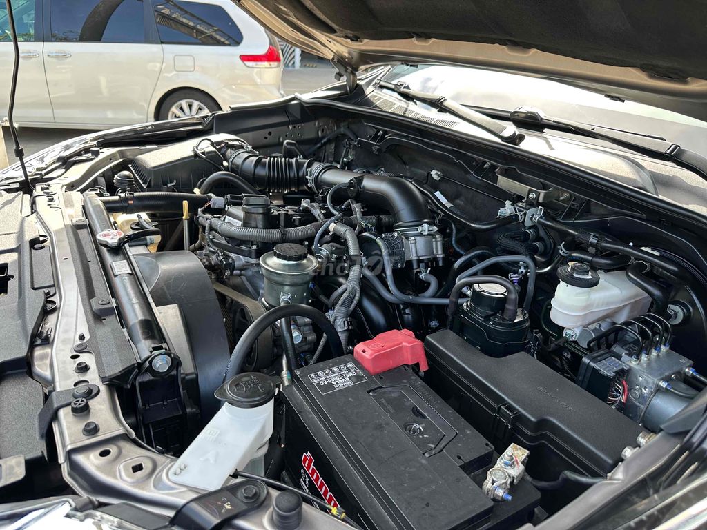 Toyota Fortuner Xăng 2019 xe đẹp giảm TIỀN,30trPK