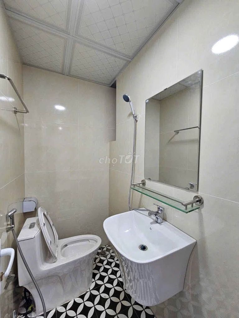 Продается квартира Tay Nam Linh Dam, 2 спальни, красный список владельца