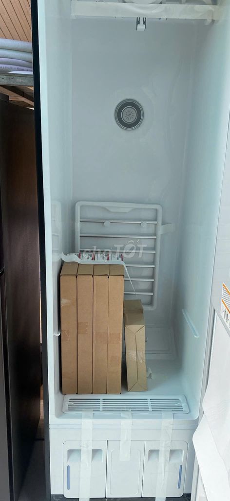 Tủ chăm sóc quần áo thông minh LG Styler Inverter