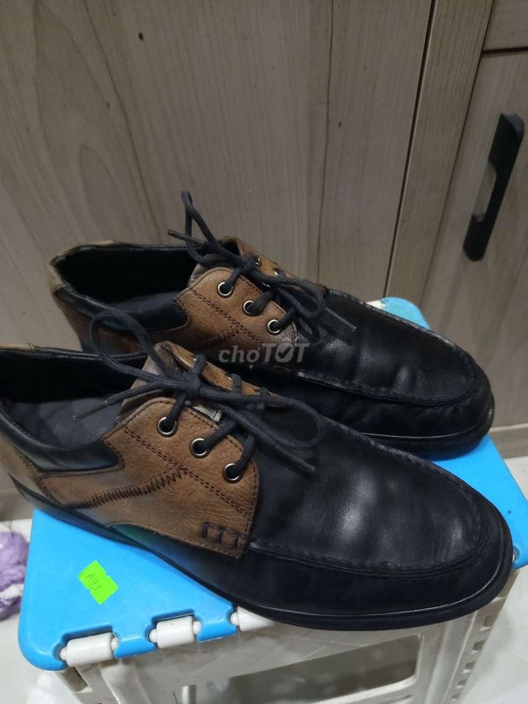 Giày sneakers DFF Nam Da size 40-40.5. Mua bán Giày dép tại Quận 7 Tp Hồ Chí Minh được đăng bởi giày xi ANH VŨ hình 1