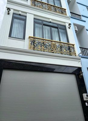 Nhà phố 90 m² · 5 PN · Đường Nguyễn Thái Bình