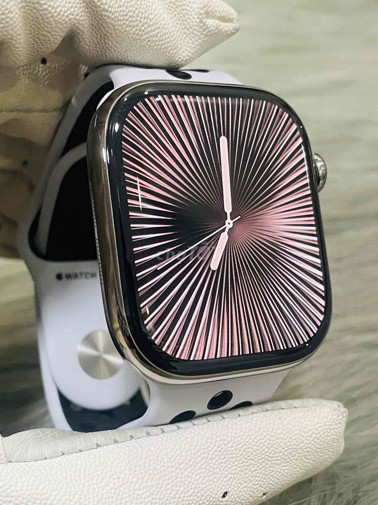 Applewatch 10/46 Titanium Màu Đá Phiến !