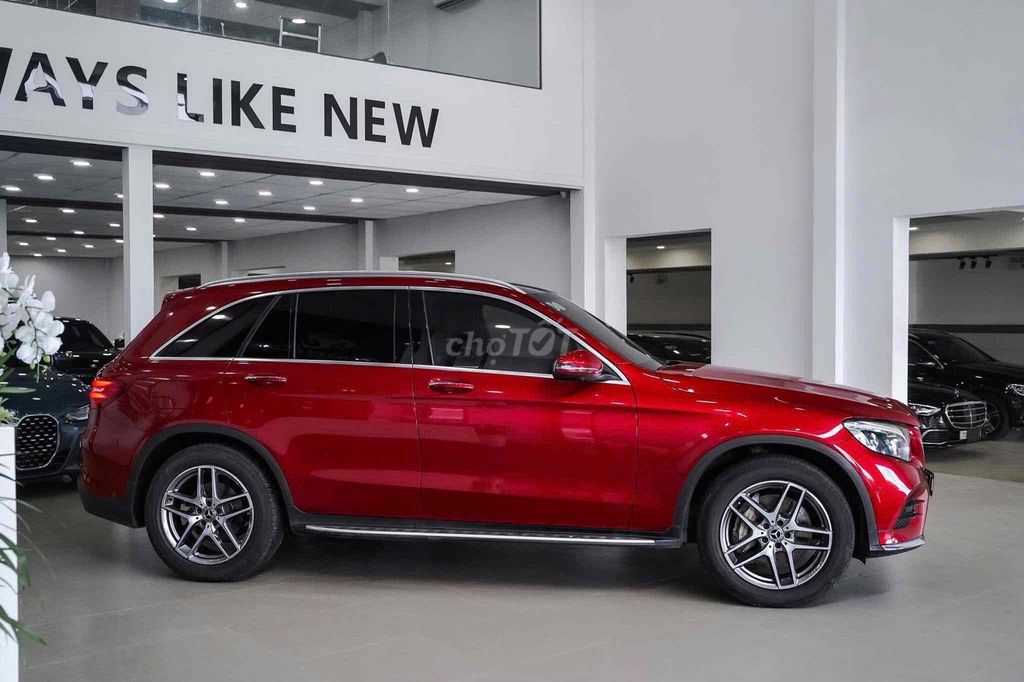 🔺𝐌𝐄𝐑𝐂𝐄𝐃𝐄𝐒-𝐁𝐄𝐍𝐙 GLC300 4MATIC MODEL 2020. Mua bán Ô tô tại Quận 7 Tp Hồ Chí Minh được đăng bởi GoodCar hình 3