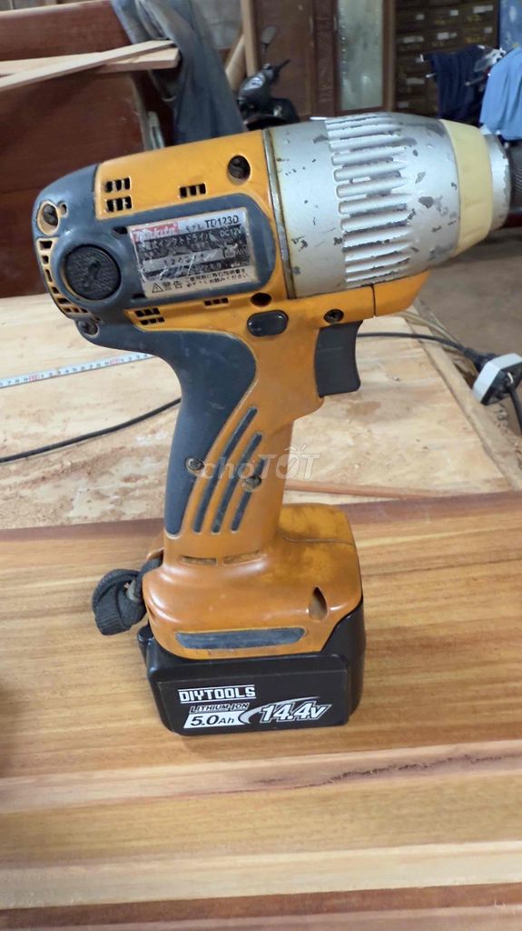 Khoan pin Makita 123 14.4V. Mua bán Đồ chuyên dụng, Giống nuôi trồng tại Thành phố Trà Vinh Trà Vinh được đăng bởi phương  hình 1