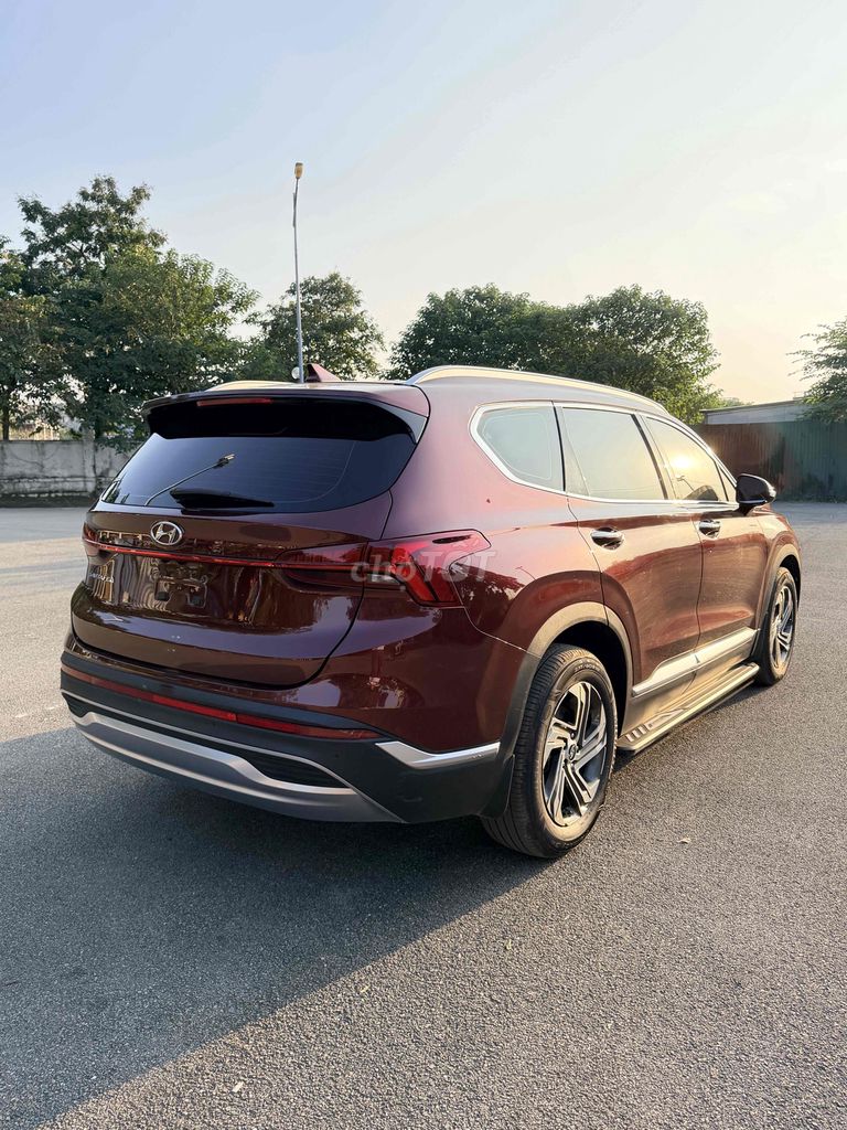 Hyundai Santa Fe 2022 Tiêu chuẩn 59699 km. Mua bán Ô tô tại Quận Long Biên Hà Nội được đăng bởi Đào Việt Phương hình 4