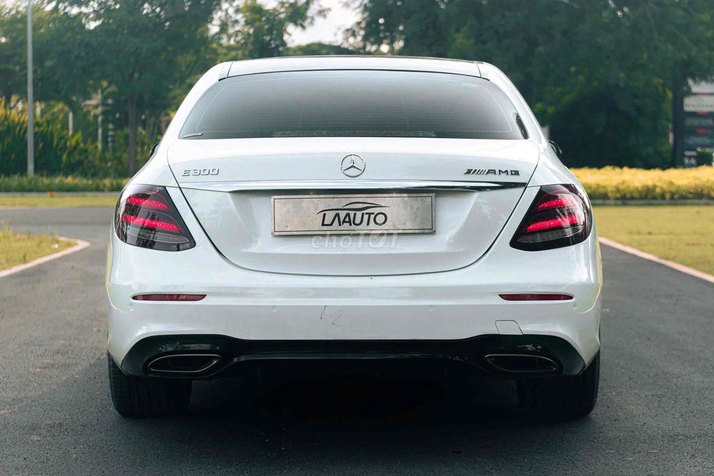 LONG ANH AUTO về Mercedes E200 Sport Limited. Mua bán Ô tô tại Quận 7 Tp Hồ Chí Minh được đăng bởi LongAnh AuTo  hình 18