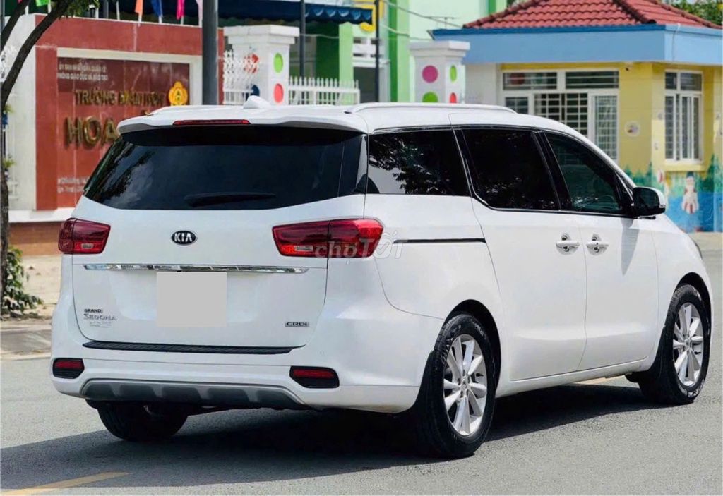Kia Sedona 2018  - 80000 km. Mua bán Ô tô tại Quận 12 Tp Hồ Chí Minh được đăng bởi NHI Ô TÔ AN SƯƠNG hình 5
