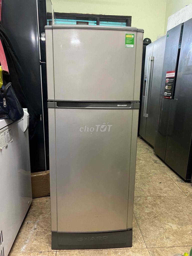 Tủ lạnh Sharp 180L zin,còn mới,tiết kiệm điện. Mua bán Tủ lạnh tại Quận Cầu Giấy Hà Nội được đăng bởi Điện lạnh Hà nội hình 1