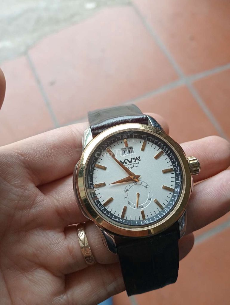 Cần bán đồng hồ kính saphia. Mua bán Đồng hồ tại Huyện Quế Võ Bắc Ninh được đăng bởi Phanthitien  hình 1