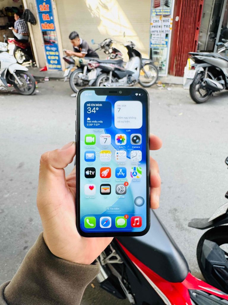 iPhone 11 Pro Quốc Tế  Full Chức Năng Face iD. Mua bán Điện thoại tại Quận Gò Vấp Tp Hồ Chí Minh được đăng bởi Miễn Tiếp Cò Lái hình 1
