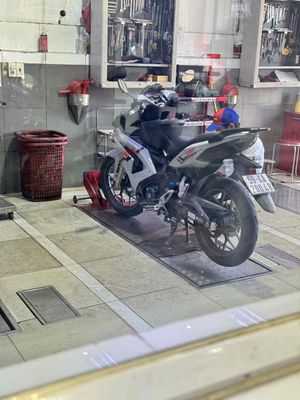 Cần bán Winner X V3 bstp ABS màu xám xi măng. Mua bán Xe máy tại Quận 6 Tp Hồ Chí Minh được đăng bởi Hung Truong