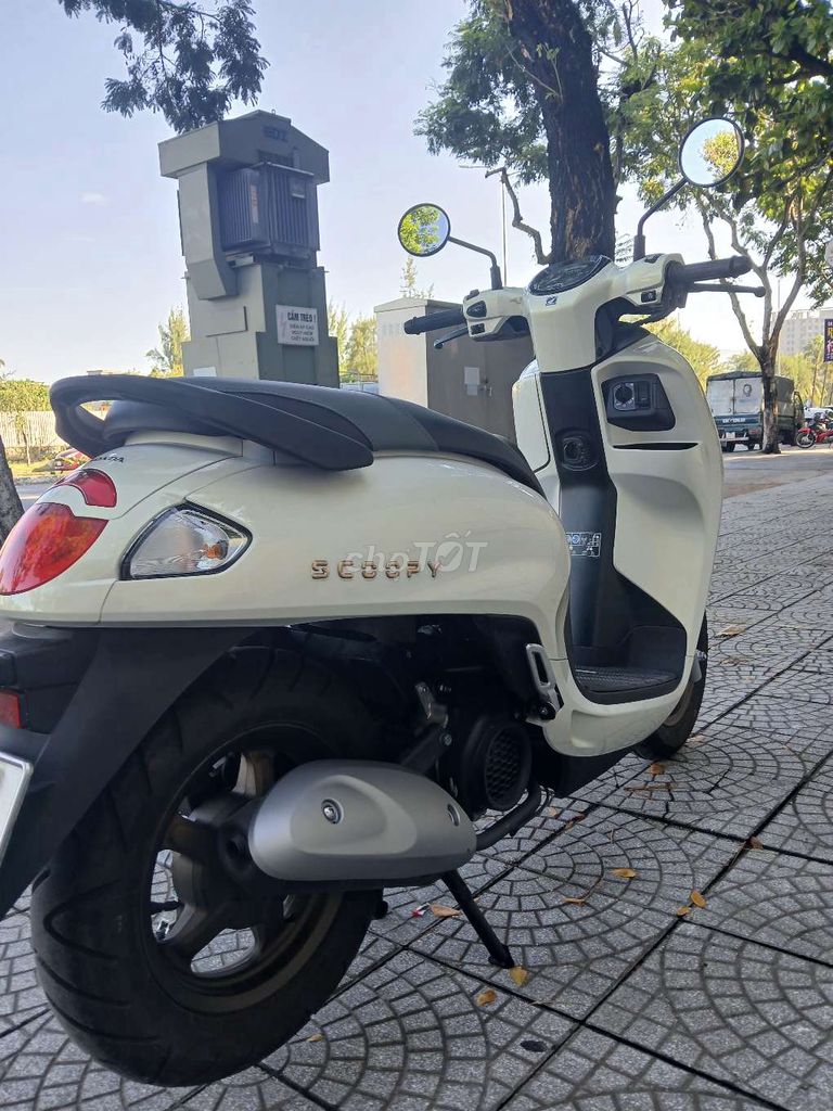 Cần chuyển nhượng lại xe Scoppy 110. Mua bán Xe máy tại Quận Thanh Khê Đà Nẵng được đăng bởi Vinh Đoàn hình 3