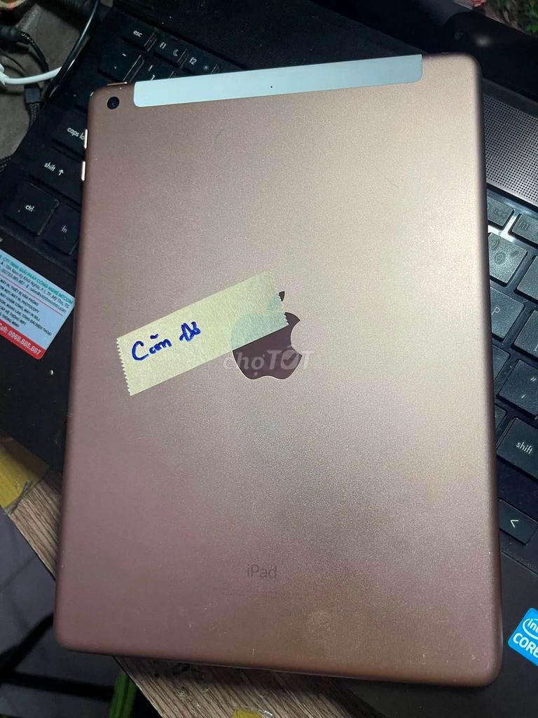 Apple iPad Gen 6 32GB 4G Wifi Vàng hồng. Mua bán Máy tính bảng tại Quận 6 Tp Hồ Chí Minh được đăng bởi Hội Đồ Điện Tử hình 1