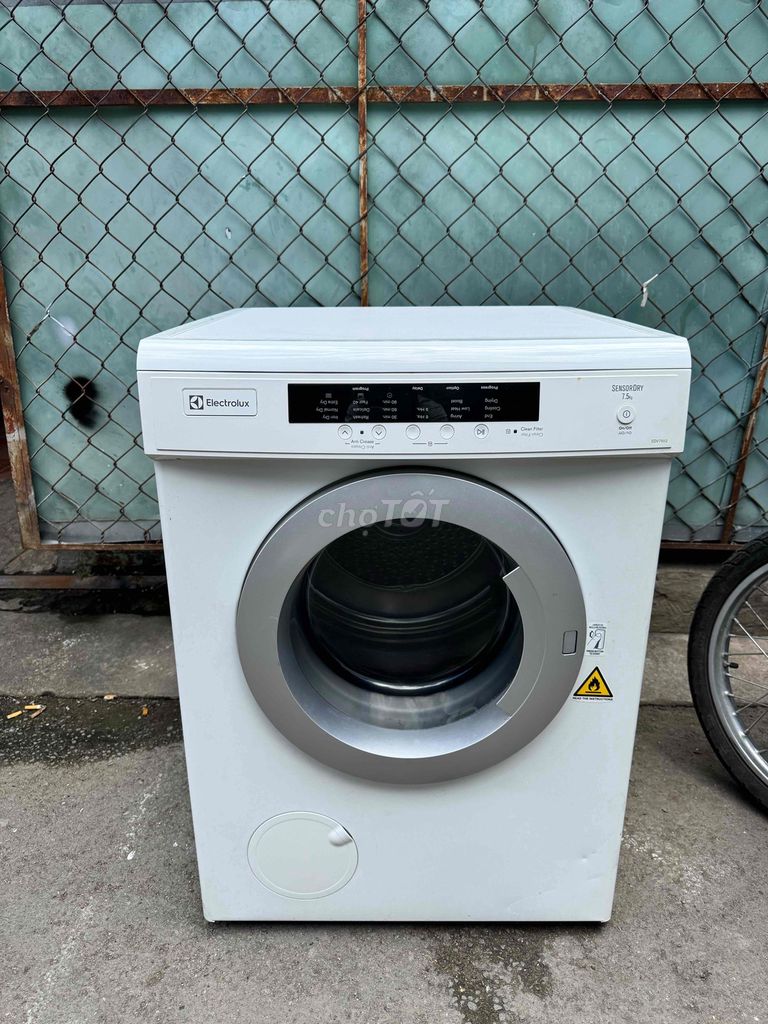 Máy sấy quần áo Electrolux 7.5kg Trắng. Mua bán Máy giặt tại Thành phố Thủ Đức Tp Hồ Chí Minh được đăng bởi Nhi Nhi hình 1