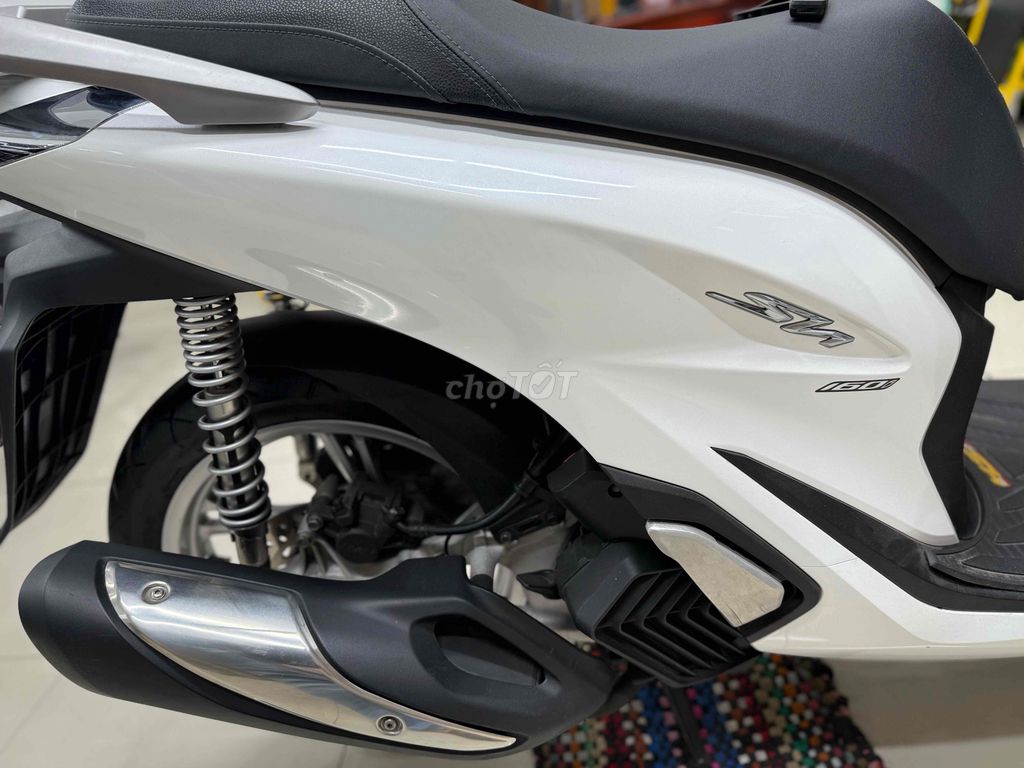 SH 160abs đk cuối 2024 cần sang nhượng. Mua bán Xe máy tại Quận Thanh Khê Đà Nẵng được đăng bởi THẾ MẪN CHUYÊN XE LƯỚT CÓ BÁN TRẢ GÓP  hình 13