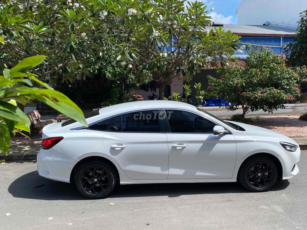 MG MG5 2024 - 14900 km. Mua bán Ô tô tại Quận Bình Tân Tp Hồ Chí Minh được đăng bởi Khải Sonic Used Car hình 3