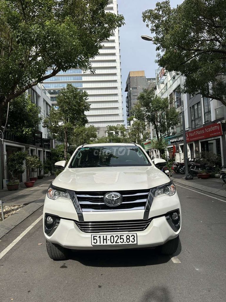 Toyota Fortuner 2.4G AT,máy dầu,tư động,2019 NK. Mua bán Ô tô tại Quận Tân Bình Tp Hồ Chí Minh được đăng bởi Nam hình 1