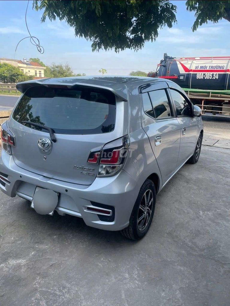 Toyota Wigo 2020 Bạc 70.000 km. Mua bán Ô tô tại Thành phố Nam Định Nam Định được đăng bởi Nhà Phố VHB hình 2
