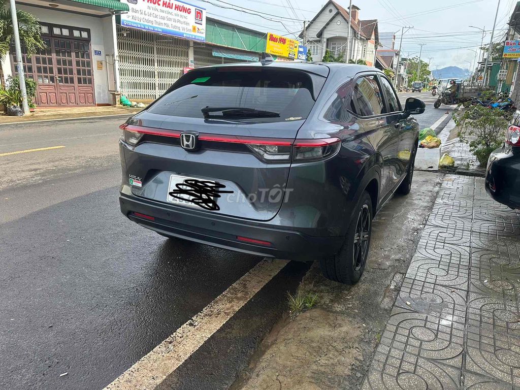 Honda HR-V 2023 G - 20000 km xe zin 100%. Mua bán Ô tô tại Huyện Đức Trọng Lâm Đồng được đăng bởi thảo nguyễn hình 2