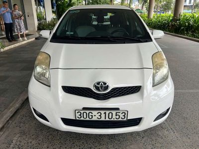 Toyota Yaris màu Trắng. Mua bán Ô tô tại Quận 12 Tp Hồ Chí Minh được đăng bởi TRƯƠNG THÀNH PHÚ