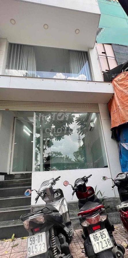 Cho thuê nhà MTKD 1 trêth 3L 5pn Phạm Văn Đồng Hiệp Bình Chánh TD 23tr