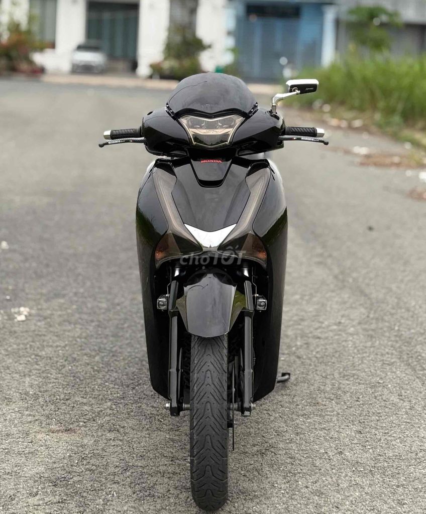 Honda SH 150 CBS 2018 chính chủ. Mua bán Xe máy tại Quận Ninh Kiều Cần Thơ được đăng bởi Nguyễn Đức Toàn hình 1