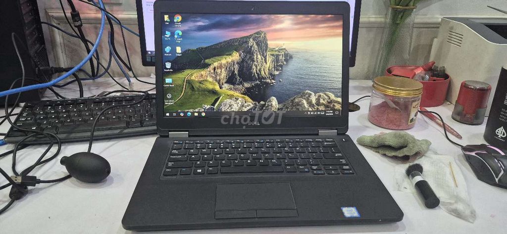 Dell Latitude E5470 i5-6200U 14 inch. Mua bán Laptop tại Thành phố Thuận An Bình Dương được đăng bởi nam hình 1