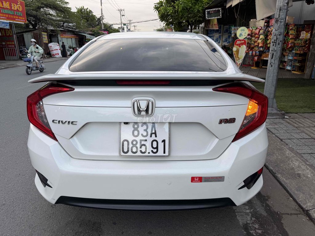 Honda Civic 2020 1.5RS Màu trắng mới tinh. Mua bán Ô tô tại Quận 12 Tp Hồ Chí Minh được đăng bởi A Quý hình 9