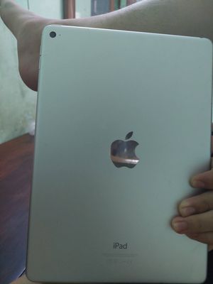 Apple iPad Air 2 Bạc