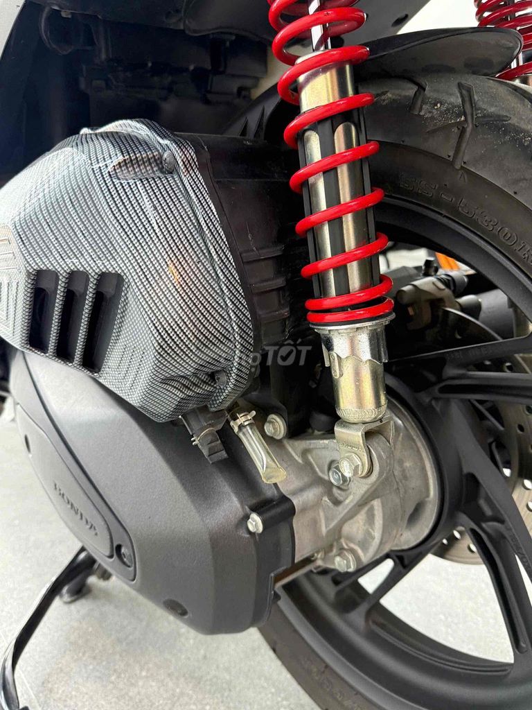 SH160 Abs 2024 Bạc Porsche siêu lướt Hỗ trợ góp. Mua bán Xe máy tại Quận Cái Răng Cần Thơ được đăng bởi Cửa Hàng Xe Máy Quang Sang hình 6