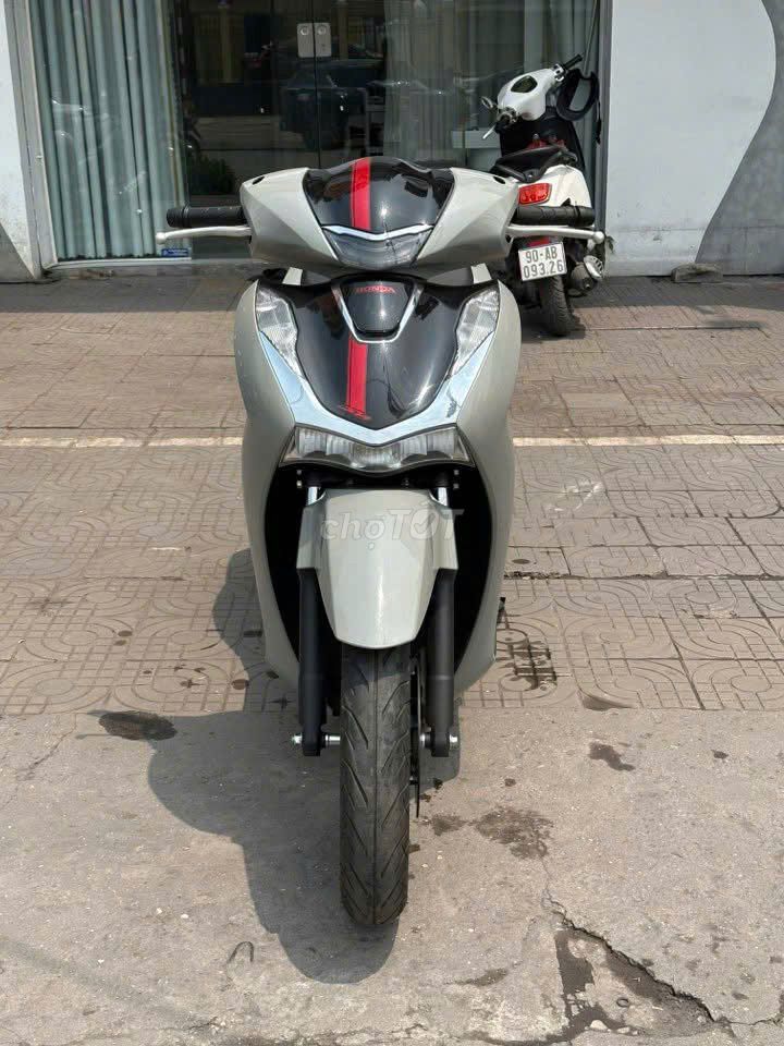 SH 160 2024. Mua bán Xe máy tại Quận Hồng Bàng Hải Phòng được đăng bởi Việt Thắng hình 3