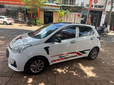 Hyundai i10 nhập ấn