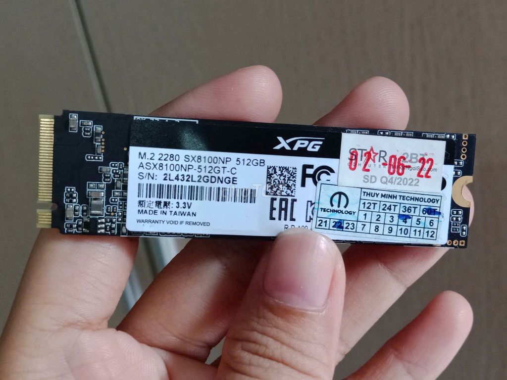 SSD Nvme XPG 512G mới xài 96% -