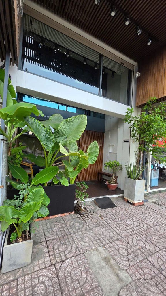 🛑CHO THUÊ NHÀ MẶT TIỀN NGUYỄN KIỆM🛑4x20m TRỆT 4 LẦU ST 8PN FULL NT