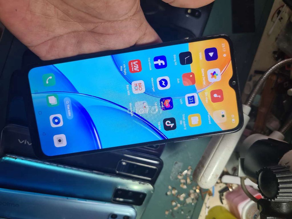 thanh lý Oppo A15 32GB Đen pin trâu chữa cháy. Mua bán Điện thoại tại Quận 6 Tp Hồ Chí Minh được đăng bởi Minh Phước hình 1