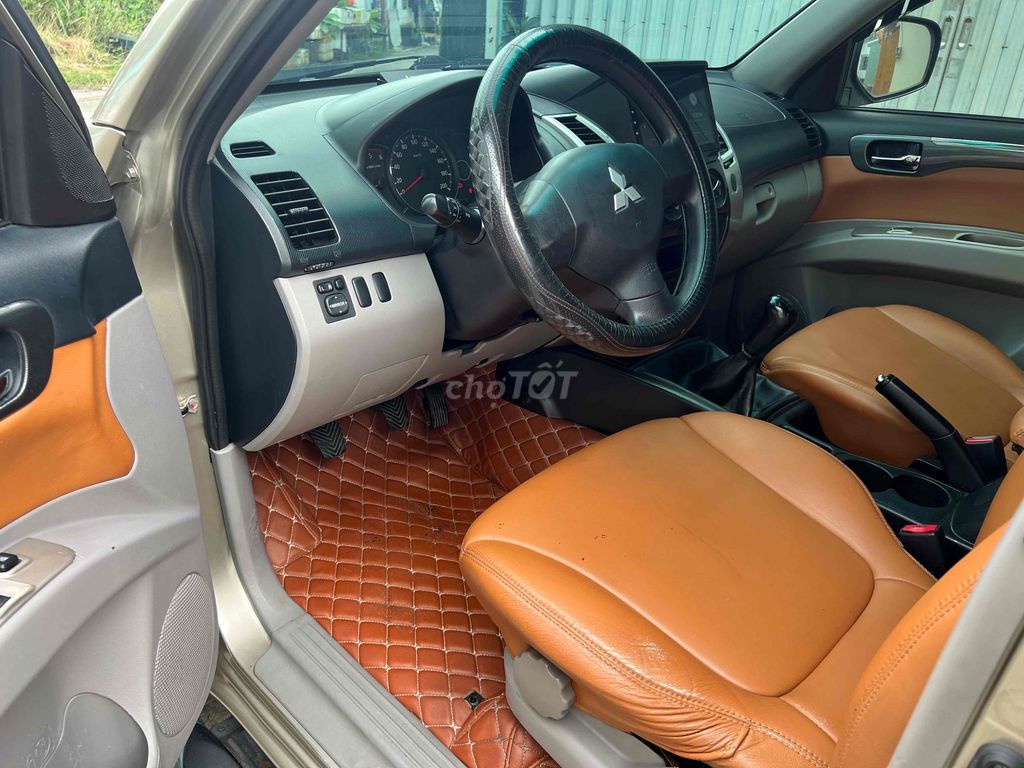 Mitsubishi Pajero Sport 2016 G 4x2 AT - 156000 km. Mua bán Ô tô tại Huyện Hóc Môn Tp Hồ Chí Minh được đăng bởi T hình 5