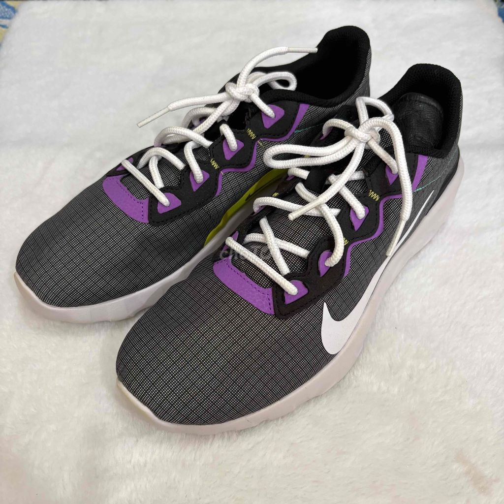 Giày chạy bộ Nike Explore Strada Nam Nữ 42.5. Mua bán Giày dép tại Huyện Nhà Bè Tp Hồ Chí Minh được đăng bởi Tạp Hoá Nhà Giang hình 1